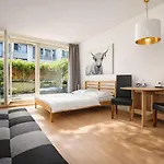 Quiet And Parking Aparthotel