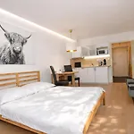Quiet And Parking 3* Prag