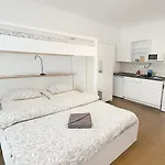 Quiet And Parking 3* Prague