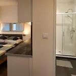 Lejlighedshotel Quiet And Parking Prag
