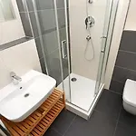 Aparthotel Quiet And Parking 3*