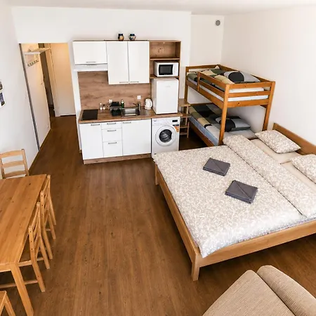 Quiet Courtyard And Parking Apart Otel 4*