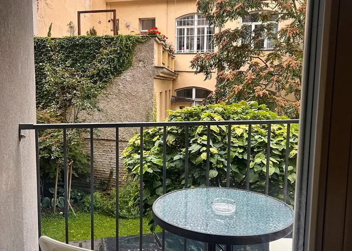 Apartmanhotel Quiet And Parking